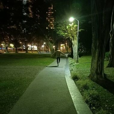 我在