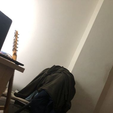 😴