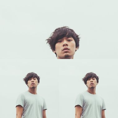 ∞