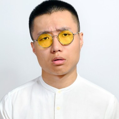 黄大谦