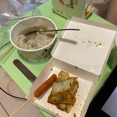 虽然你爸没钱还敢生你