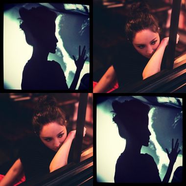 Cynics  an：d  Dreamers