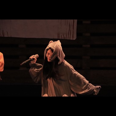 与幸福有关 COVER