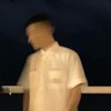 华