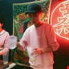 不再说