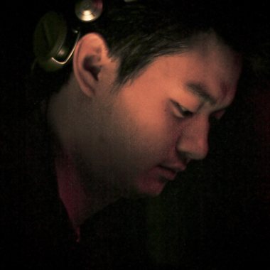 Dj Doggy - Beautiful Stranger