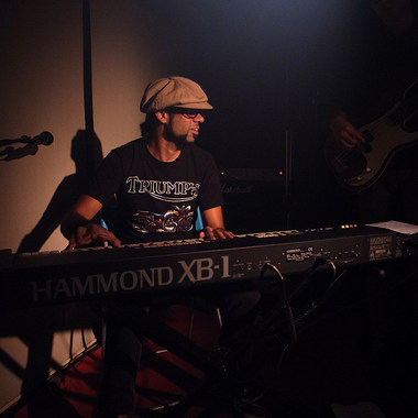 The H melody