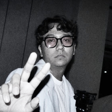 想说些什么但又不知道要说些什么但不说又很难受所以硬是说了些什么