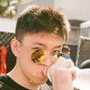 华沙的小黑裙