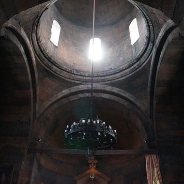 亚拉猎山下的婚礼