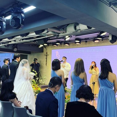 在爱中相遇(婚礼现场演唱版)
