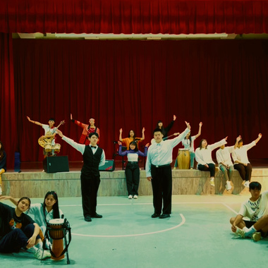 洛兓尔滚-羽 化(桃园市立罗浮高级中等学校112学年度毕业歌曲)