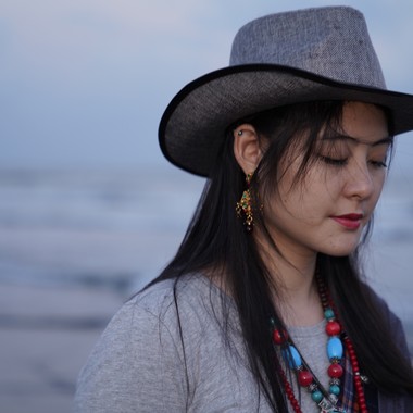 གནམ་ལོ་བསུ་བའི་གླུ། བོད་རྒྱ་སྐད་གཉིས། ཚངས་དབྱངས་ལང་ཚོ