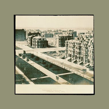 Commonwealth Ave Sad Disco（共富大道伤心迪斯科）