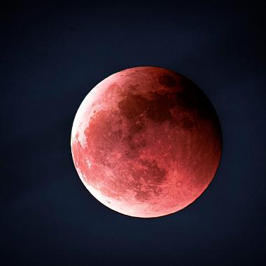 4-4：Lunar Eclipse