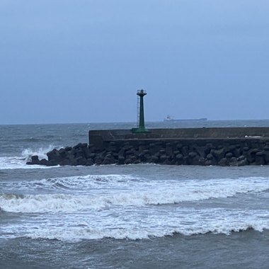 落雨入海