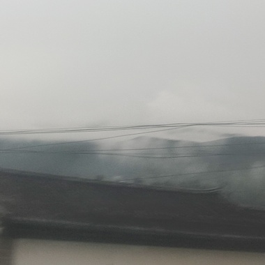 早上就离开了