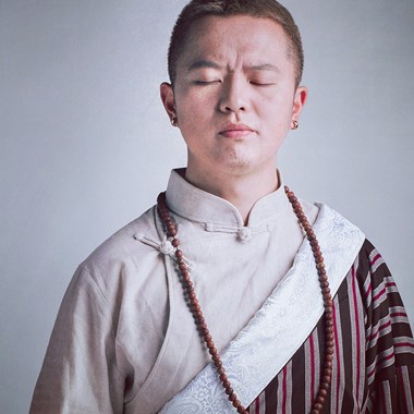阿佩罗罗（嘉绒语）