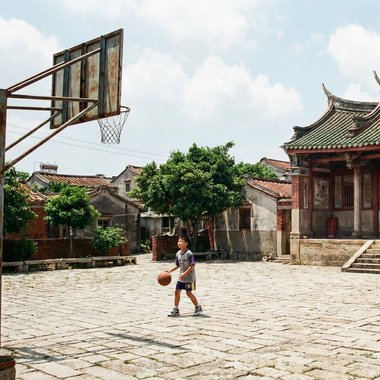 放学后家里附近的空地 The Lot Near Home After School