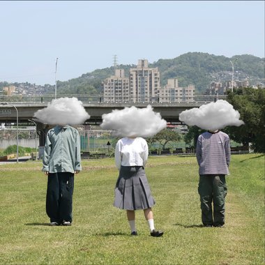27岁半做著民谣白日梦