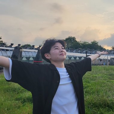 我不知道现在要唱什么只好随便哼了这首歌