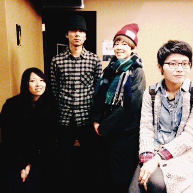 爱情只是忘记寂寞的借口 (acoustic live) feat. Seven