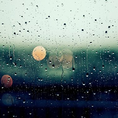 这是一个没有你的下雨天