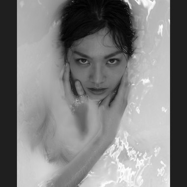溺 Drowning