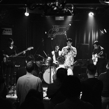 茶园春雨 (20230128 @Revolver)