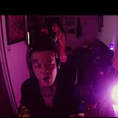 雕柏 - 先别吵 Shut Up Official Music Video