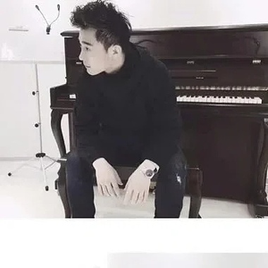 潘艺翔-剑舞