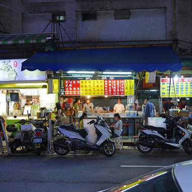 回不去的街角