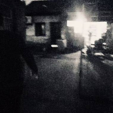 天一下子就黑了