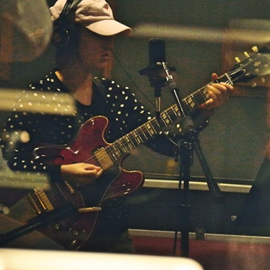 She's Blue Again 她又郁郁了